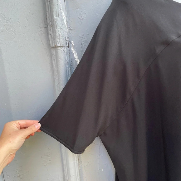 Diane Von Furstenberg Minimalist Madera Black Crepe Dress, size “P” Small - Picture 11 of 16